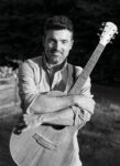 micha-kern_m_Gitarred_sw